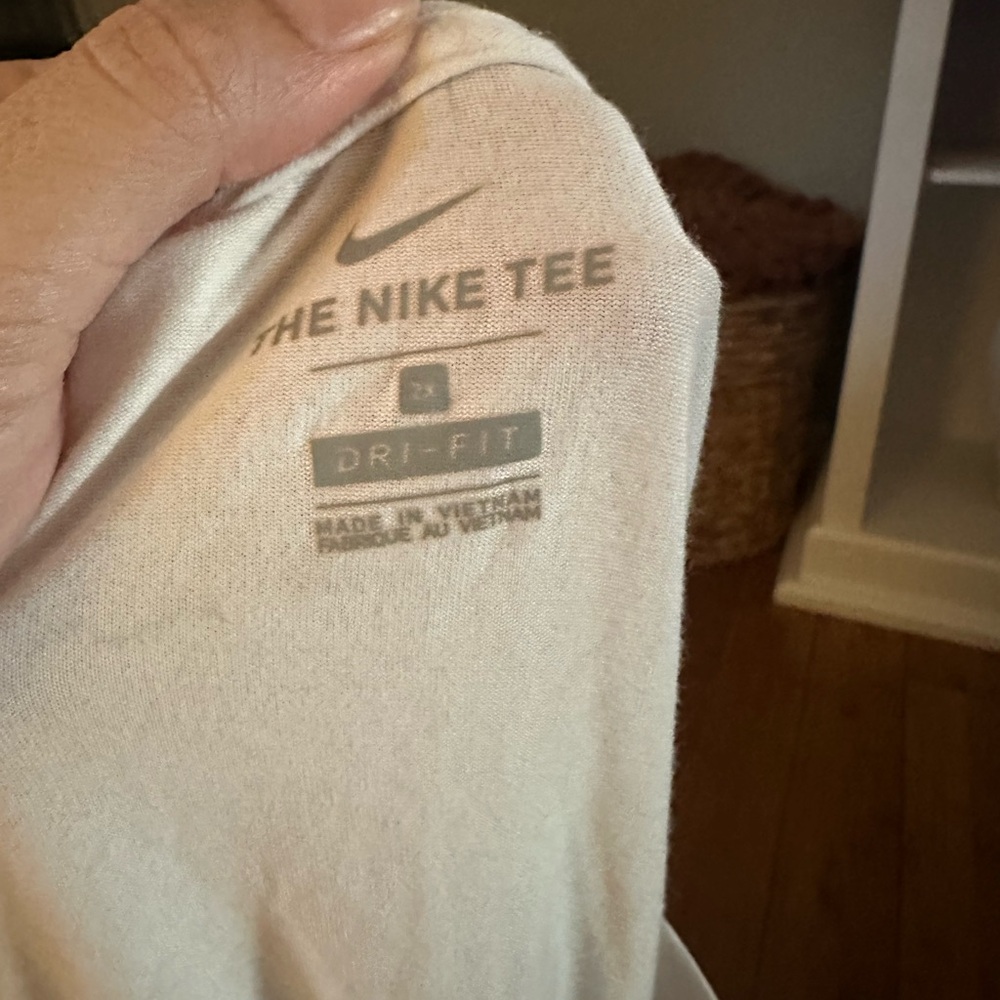 White Nike Tank 2X